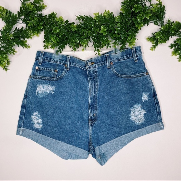 Levi's 505 Regular Fit Denim Distressed Shorts 42 - Picture 1 of 5